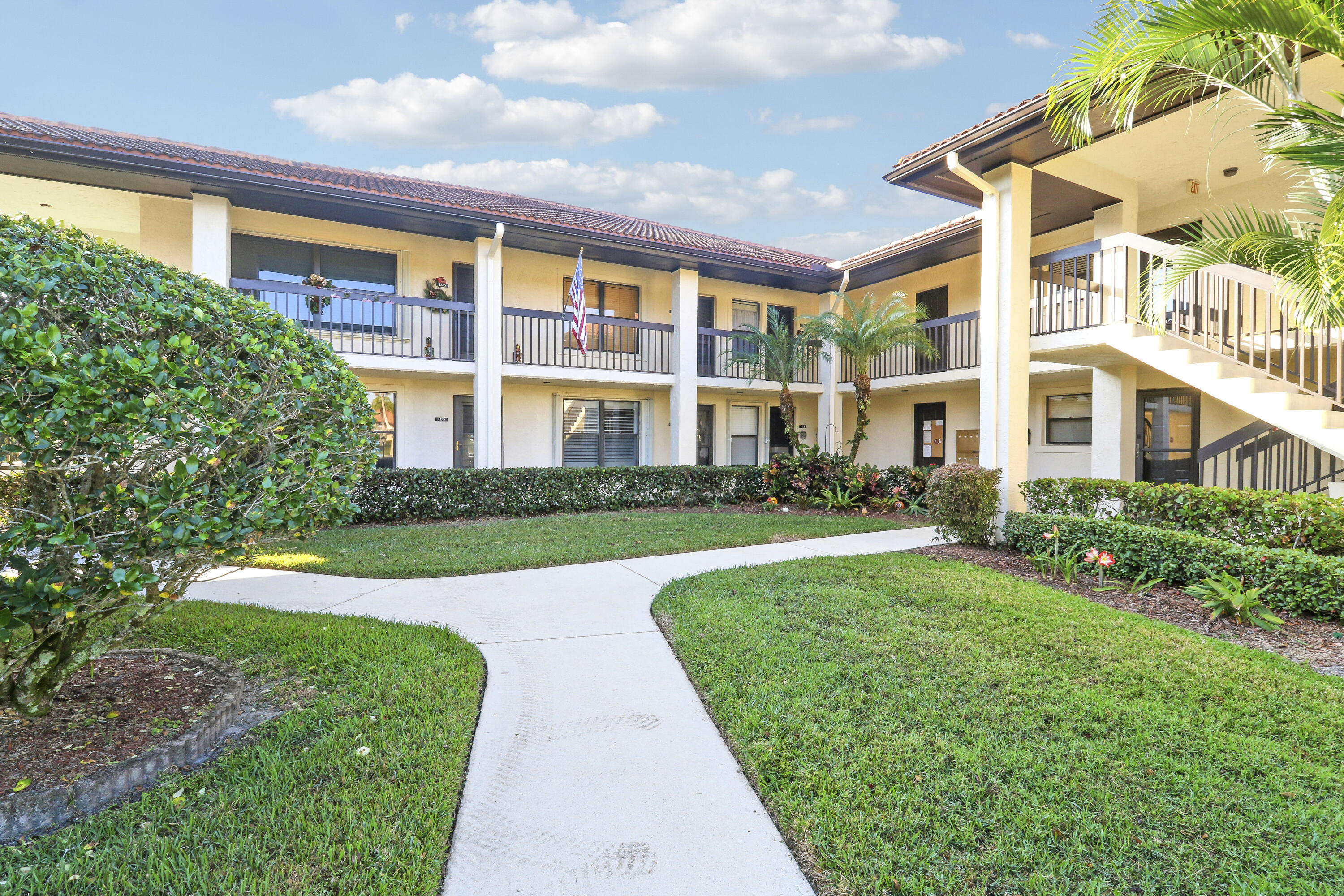 South River Village - Residential