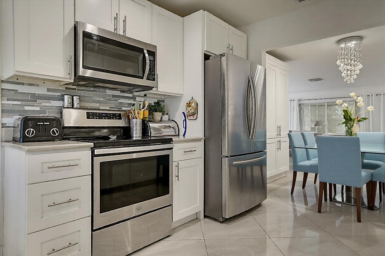 LUCERNE HOMES EAST 3 - Residential