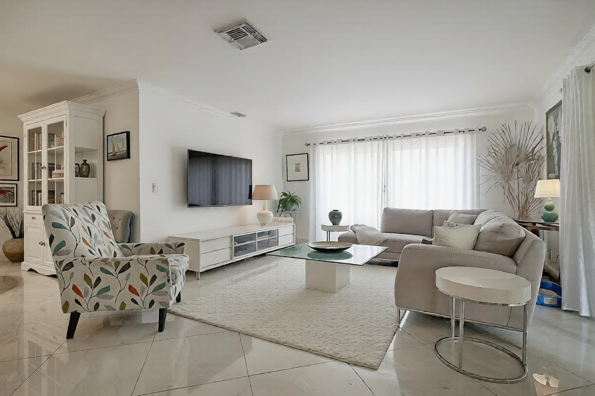 LUCERNE HOMES EAST 3 - Residential