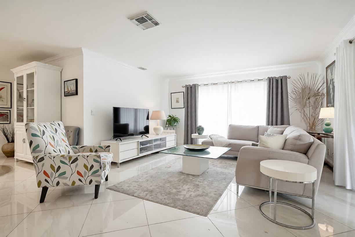 LUCERNE HOMES EAST 3 - Residential