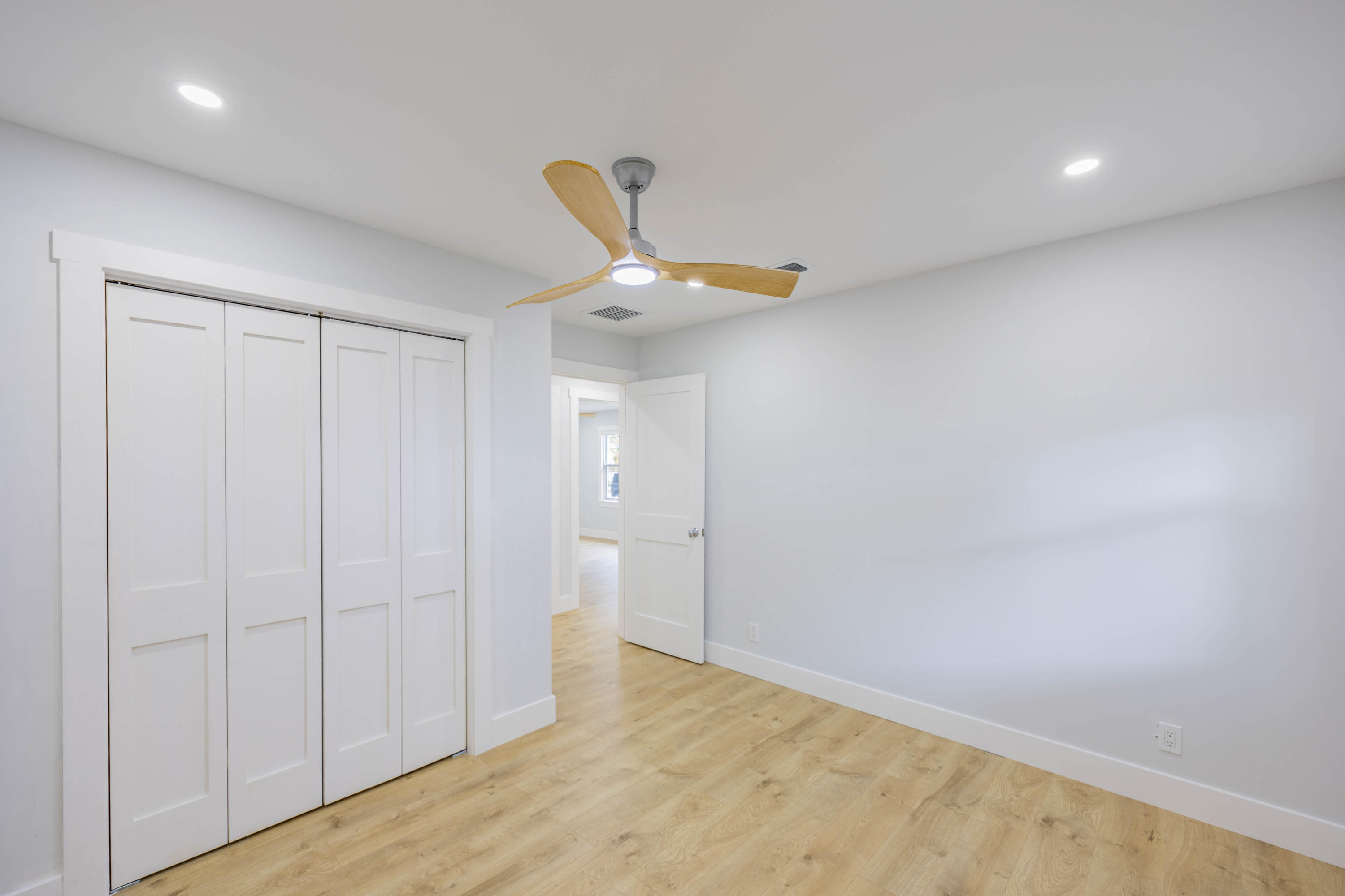 FOREST RIDGE PARK - Residential