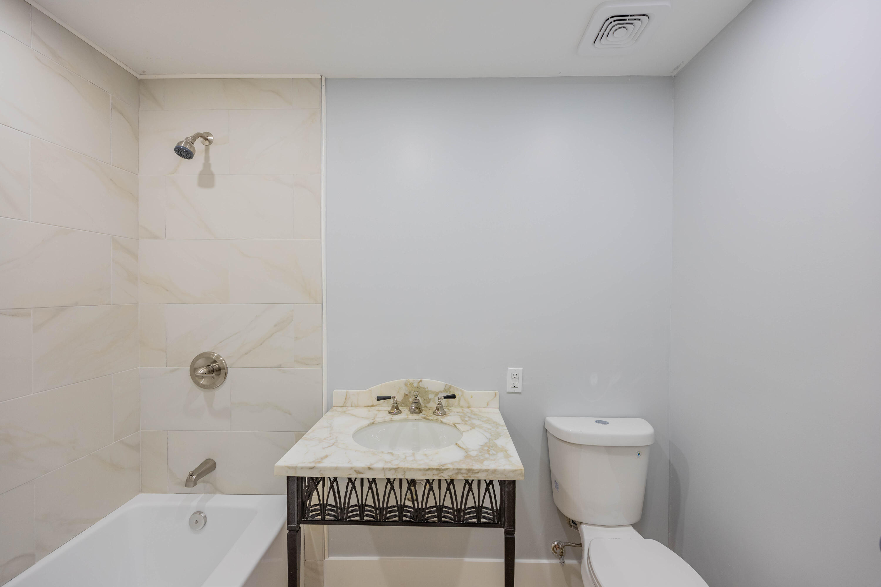 FOREST RIDGE PARK - Residential