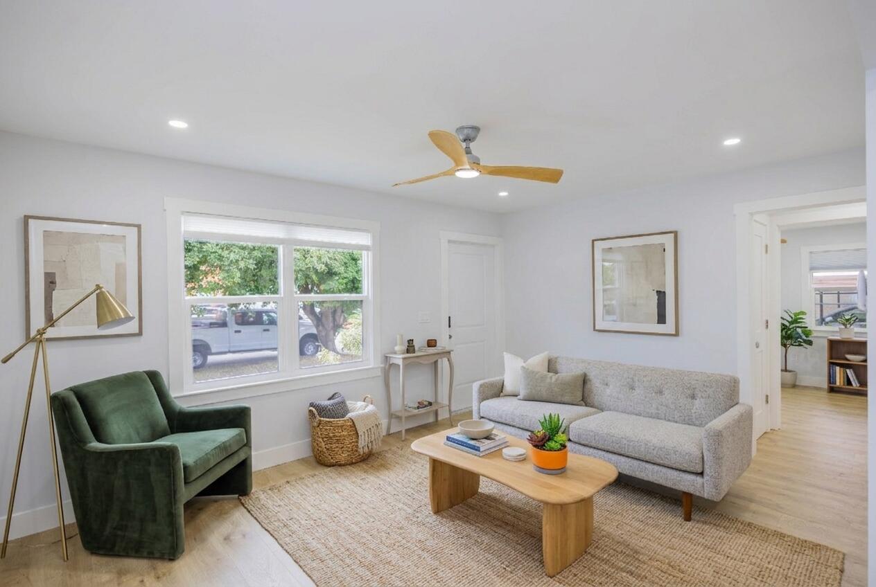 FOREST RIDGE PARK - Residential