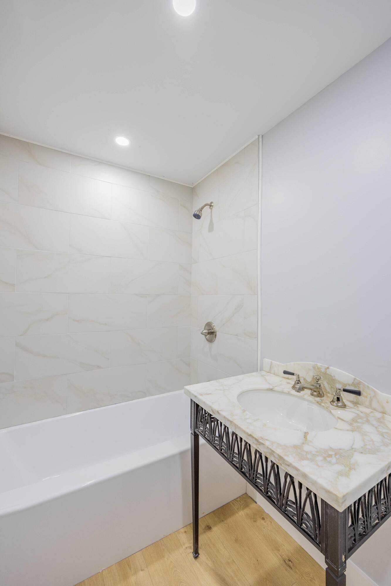 FOREST RIDGE PARK - Residential