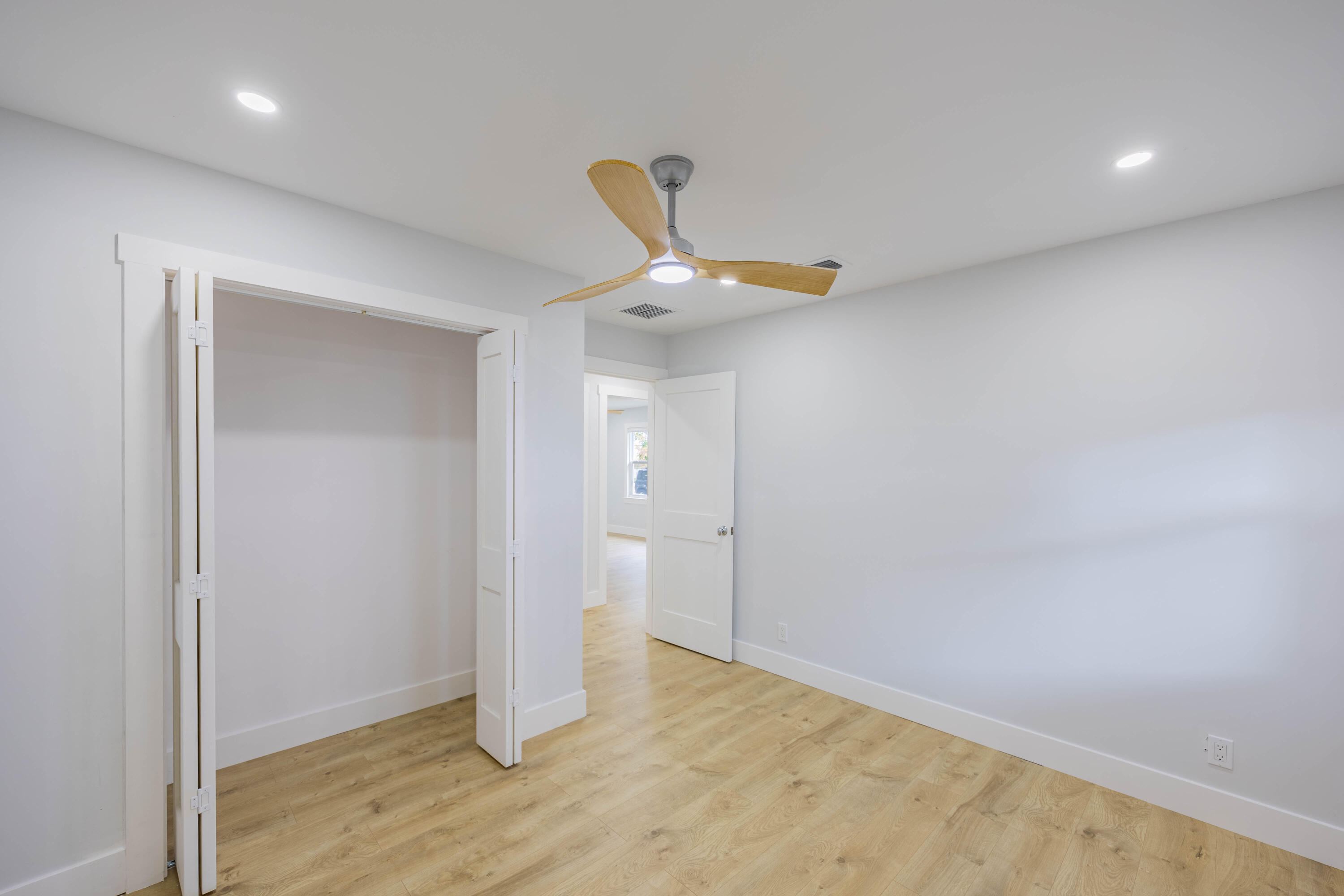 FOREST RIDGE PARK - Residential