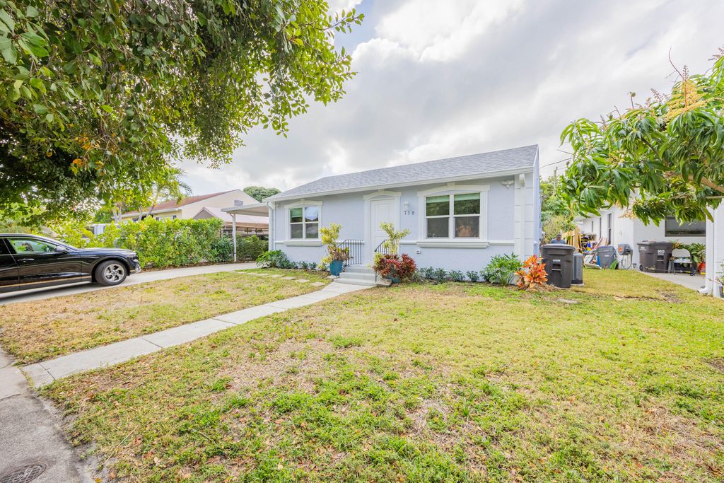 Photo of 730 Winters Street, West Palm Beach, FL 33405 (MLS # B26003901)