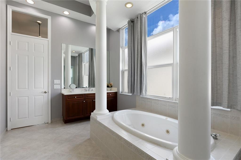 Buena Vida - Residential