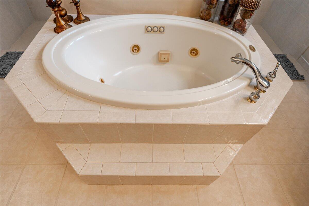 HAMMOCK CREEK - Residential