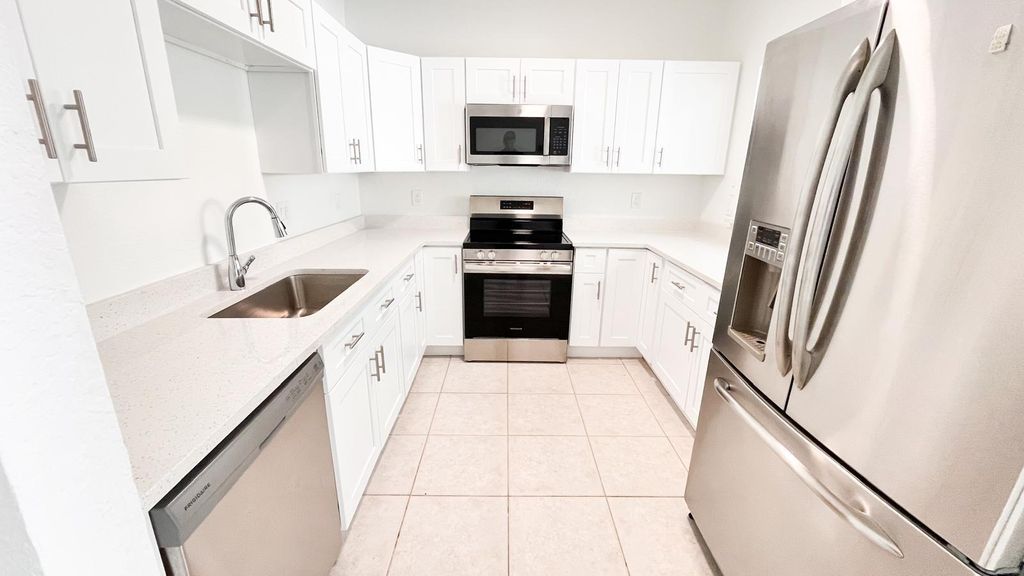 Photo of 1438 Hawthorne Place, Wellington, FL 33414 (MLS # B26026909)