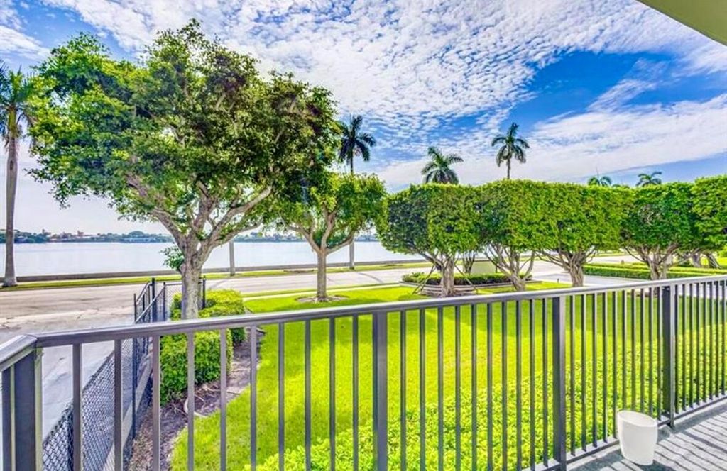 Photo of 1701 S Flagler Drive #101, West Palm Beach, FL 33401 (MLS # R11042221)