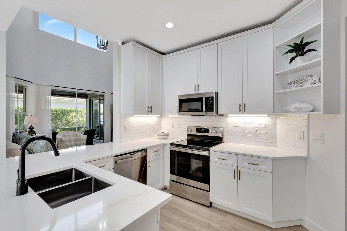 8316 Quail Meadow Way