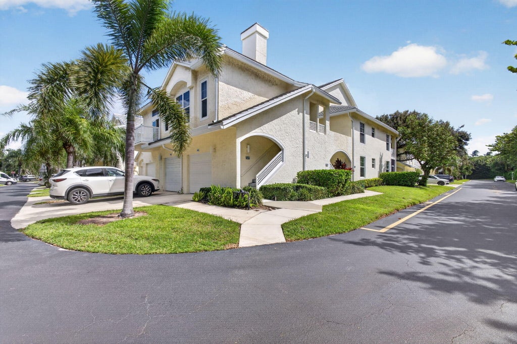 Photo of 1608 MIZZENMAST Way, Jupiter, FL 33477 (MLS # B26081105)