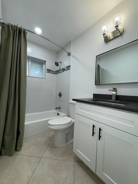 COUNTRY CLUB VILLAGE SEC B - Residential