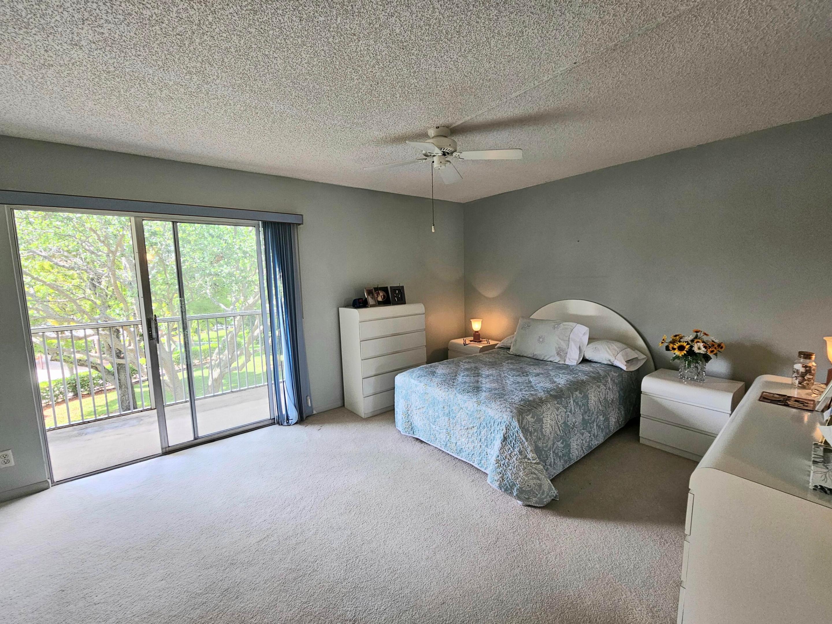 KINGSLEY AT CENTURY VILLAGE - Residential