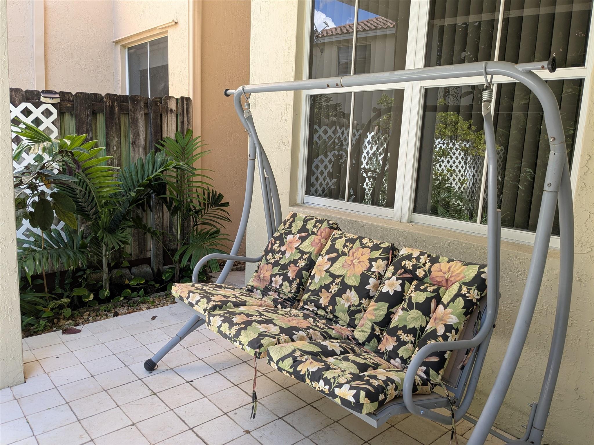 Nautica - Residential