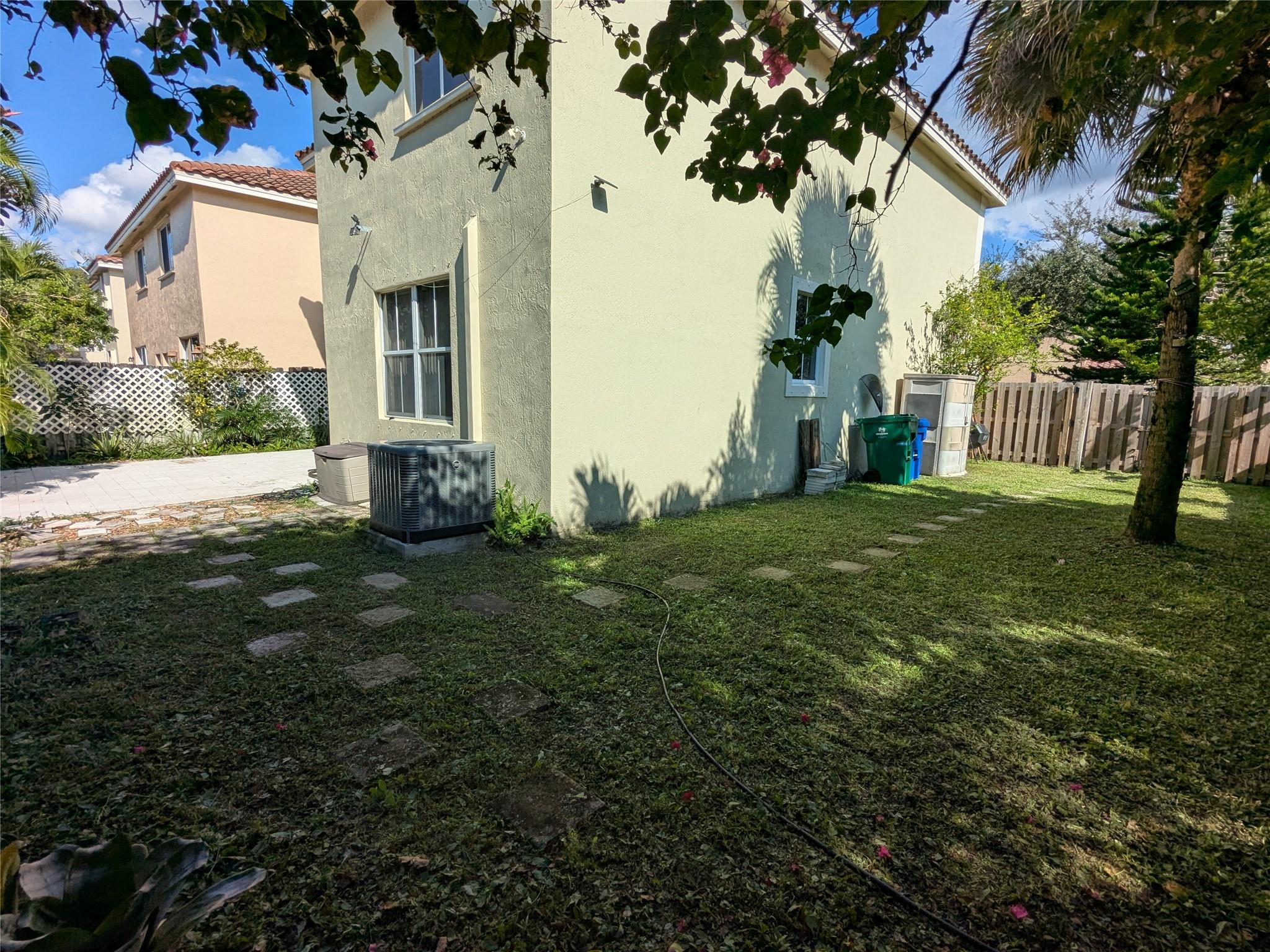 Nautica - Residential