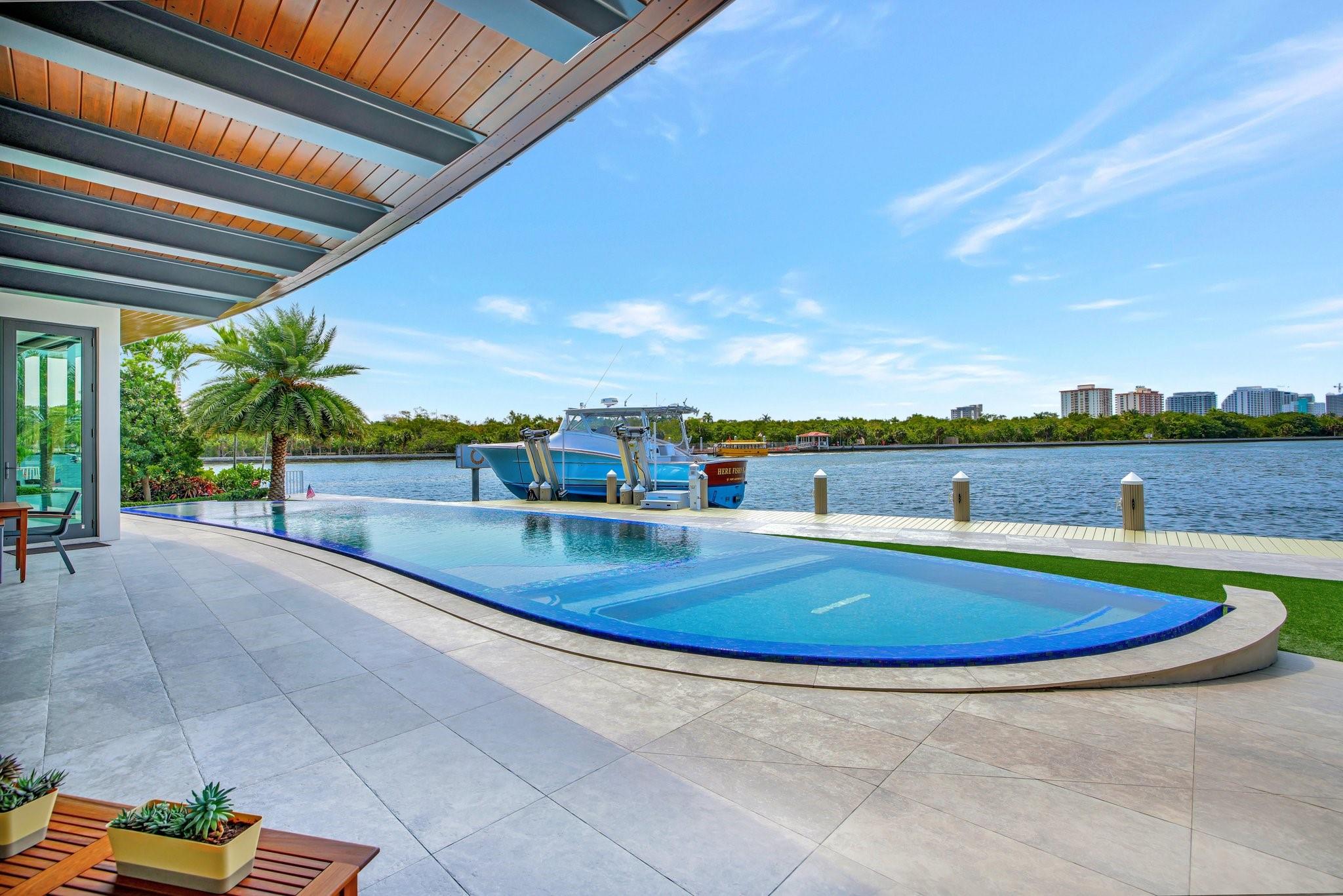 1336 Seminole Dr