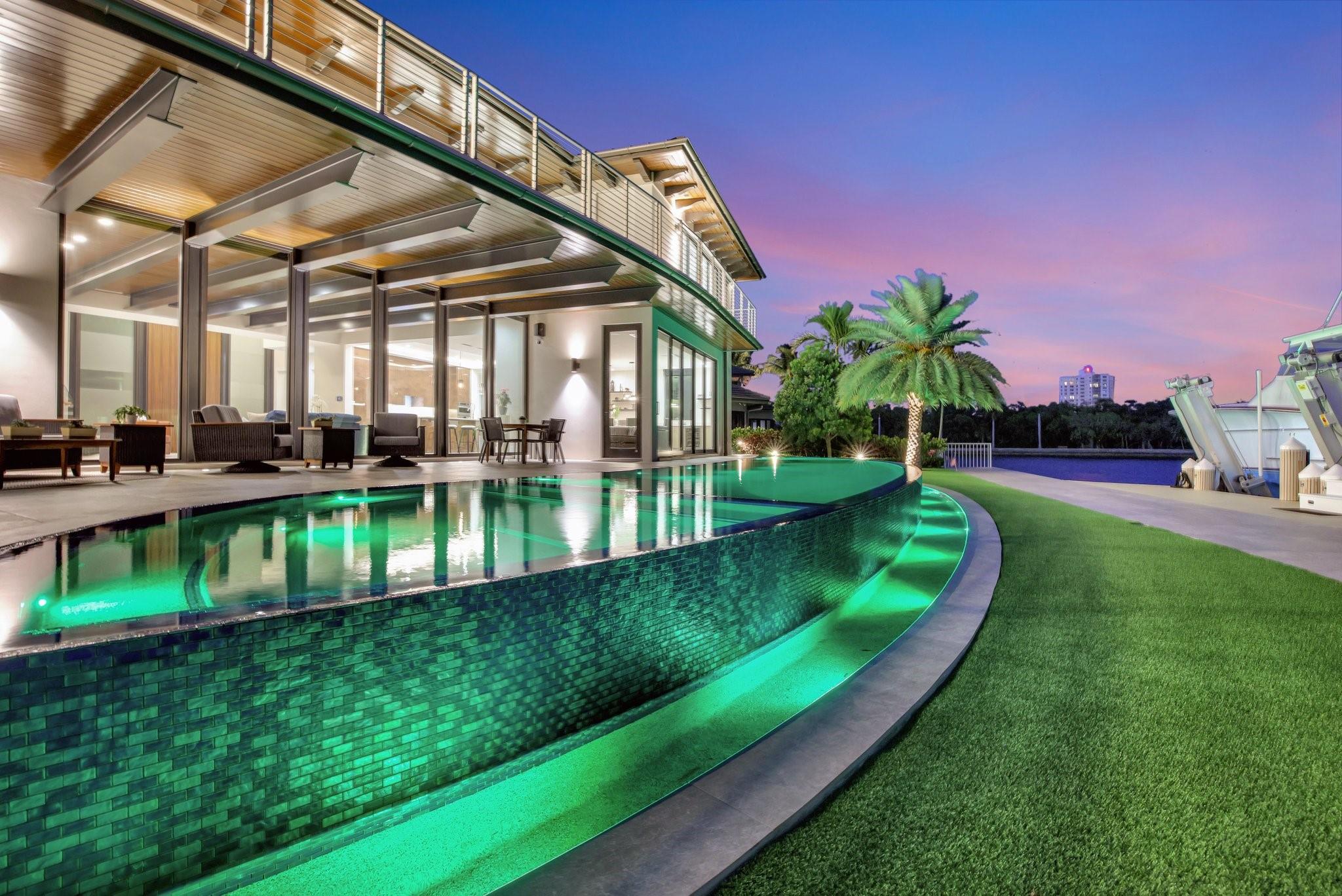 1336 Seminole Dr