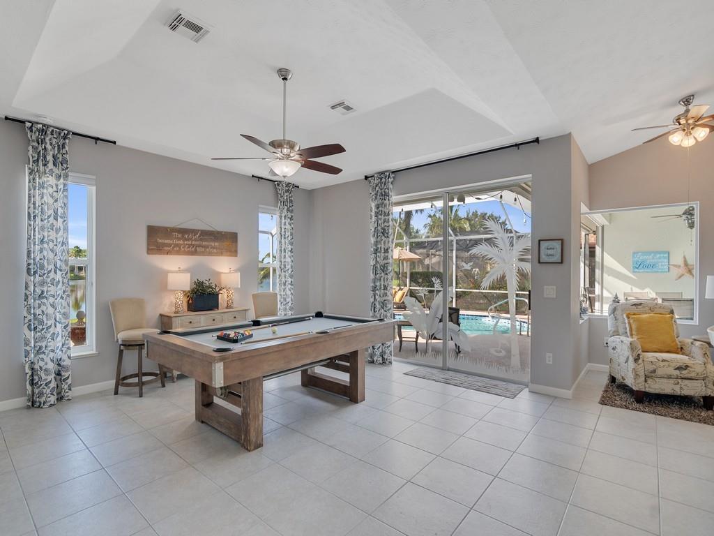 Sawgrass Lakes Ph 2 - Residential