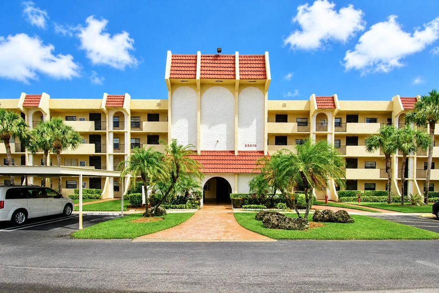 GORGEOUS 2/2 CONDO IN BOCA RATON, RARELY AVAILABLE 4TH FLOOR CORNER UNIT IN PINES OF BOCA BARWOOD, ALL AGES, BEAUTIFUL VIEW, VERY BRIGHT AND LIGHT,  EXCELLENT LOCATION  AND GREAT SCHOOLS, CLOSE TO SHOPPING AND  DINING. AND MAYOR ROADS- HIGHWAYS. ONE CARPORT SPACE ASSIGNED  AND PLENTY OF GUEST PARKING. EXCELLENT VALUE .PRICE TO SELL CABLE AND WATER INCLUDED. WASHER AND DRYER INSIDE UNIT. HURRY!! WONT LAST. PER HOA CREDIT SCORE MINIMUM 700