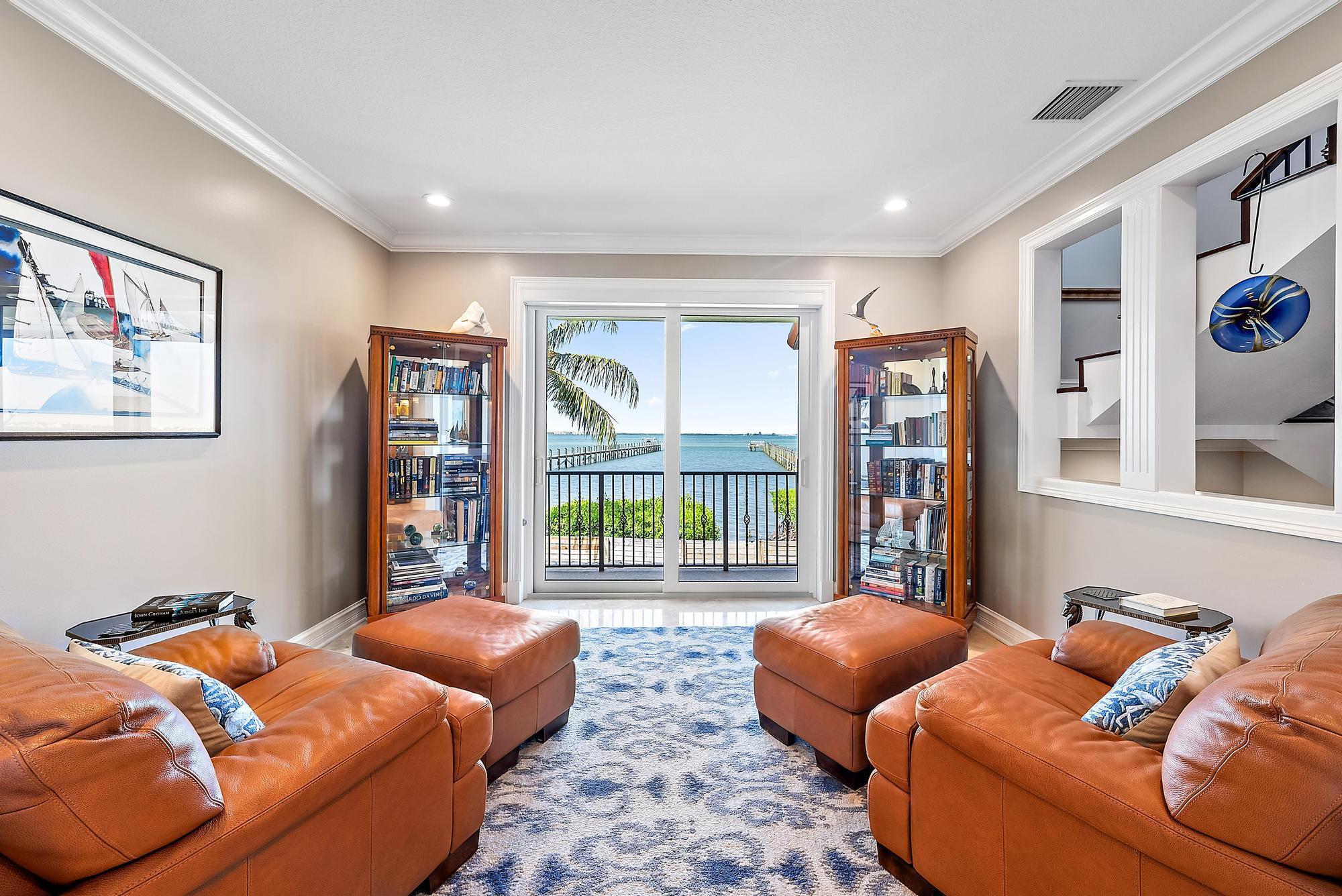 Rio Vista - Residential