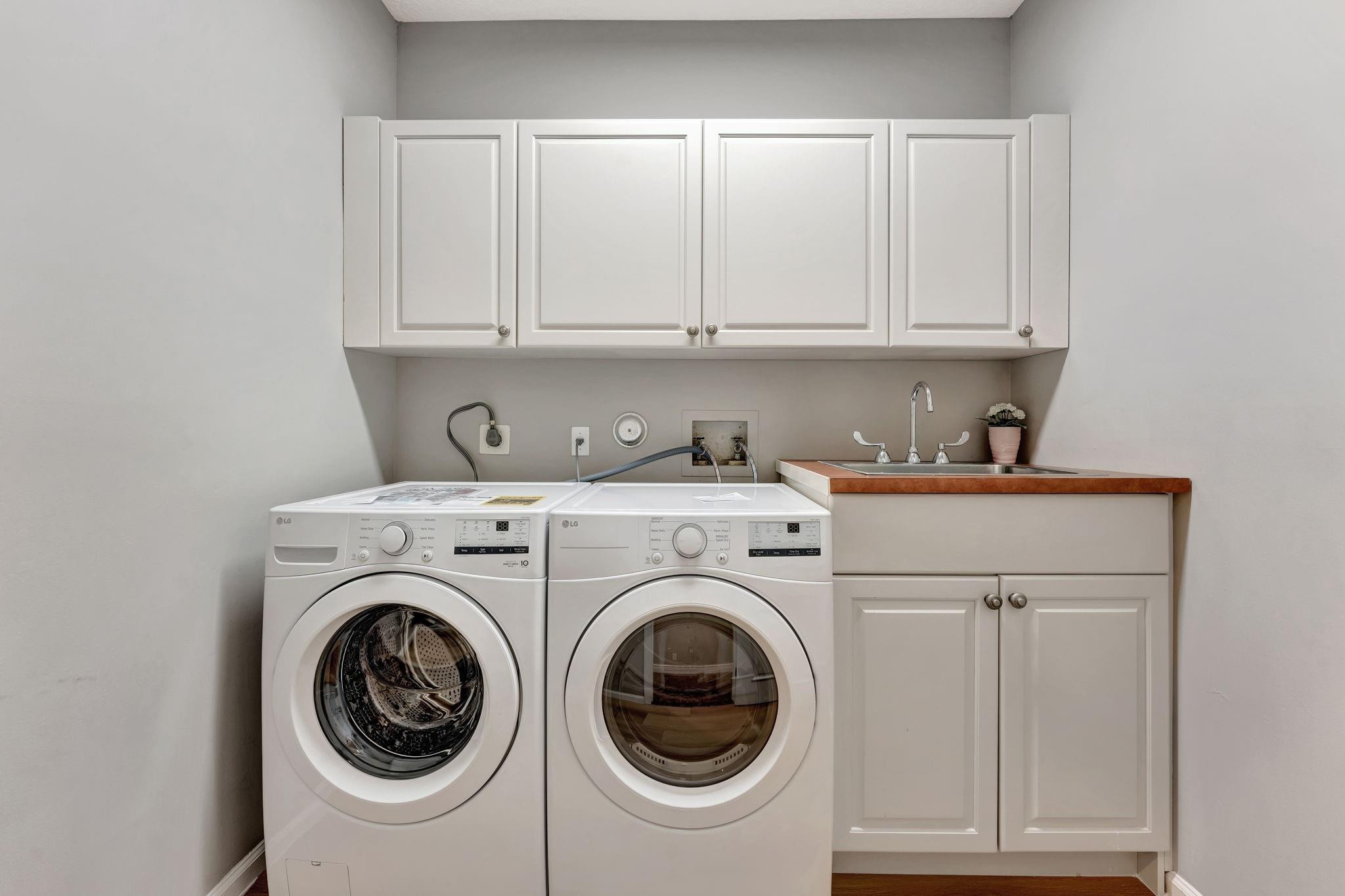 WINDMILL RANCH ESTATES - Residential Lease