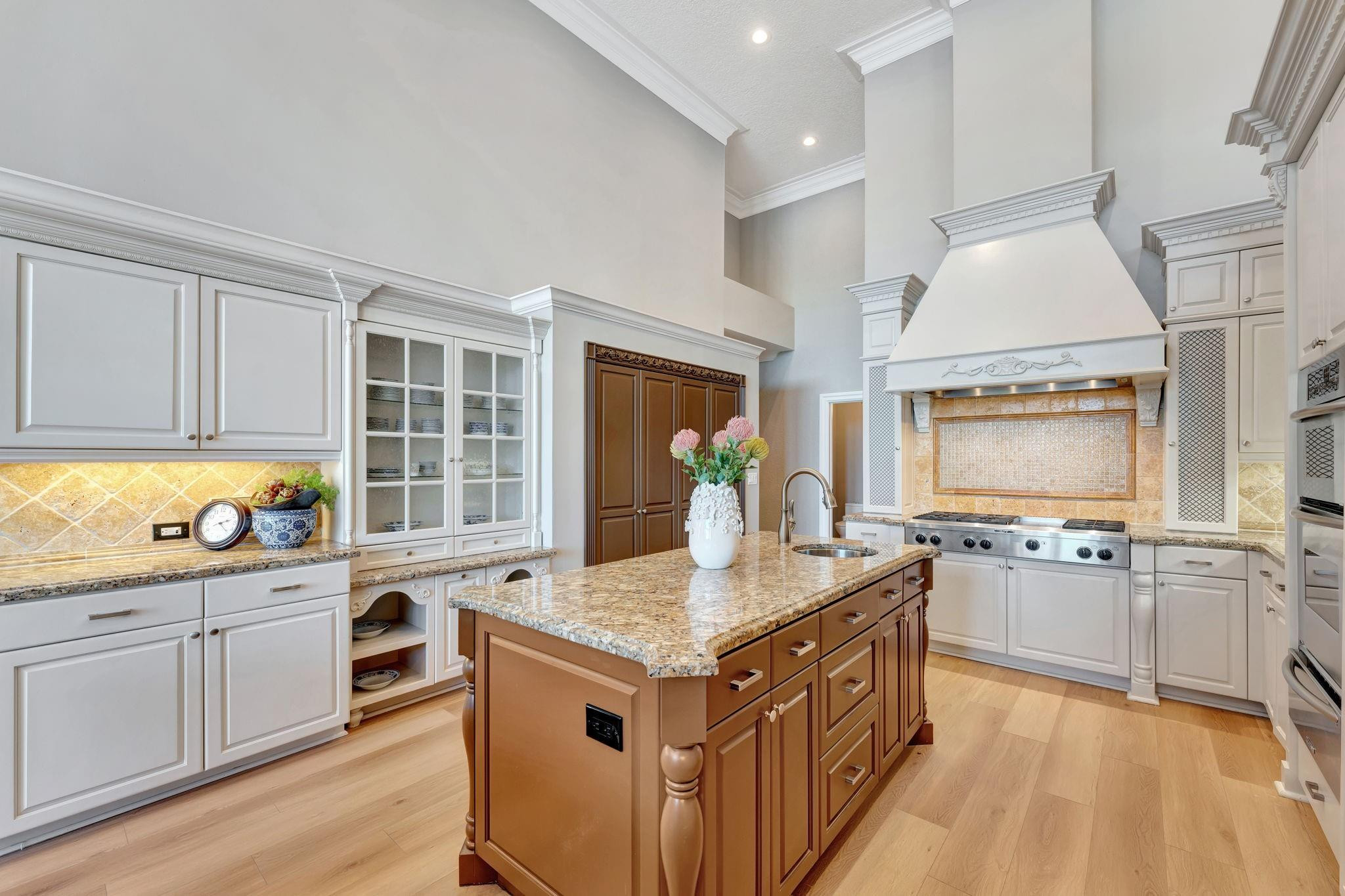 WINDMILL RANCH ESTATES - Residential Lease