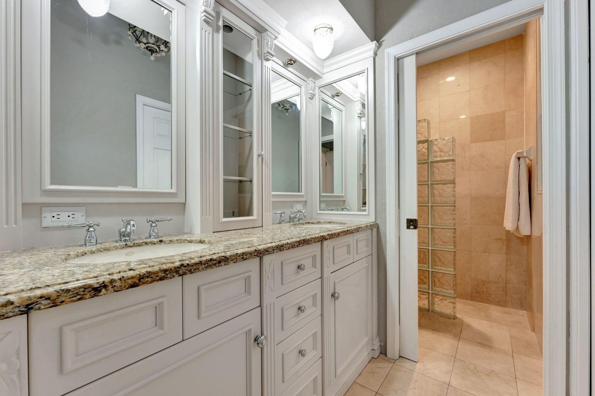 WINDMILL RANCH ESTATES - Residential Lease