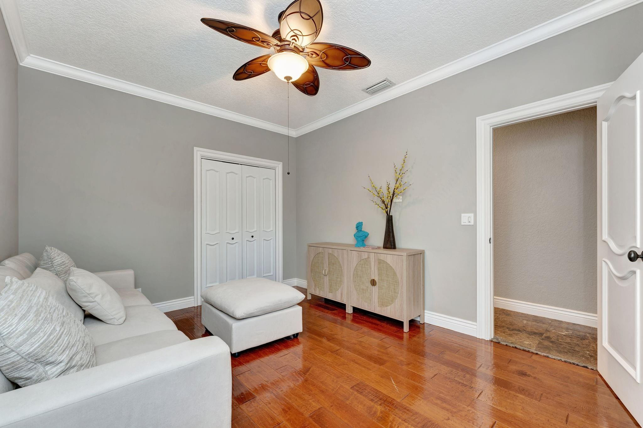 WINDMILL RANCH ESTATES - Residential Lease