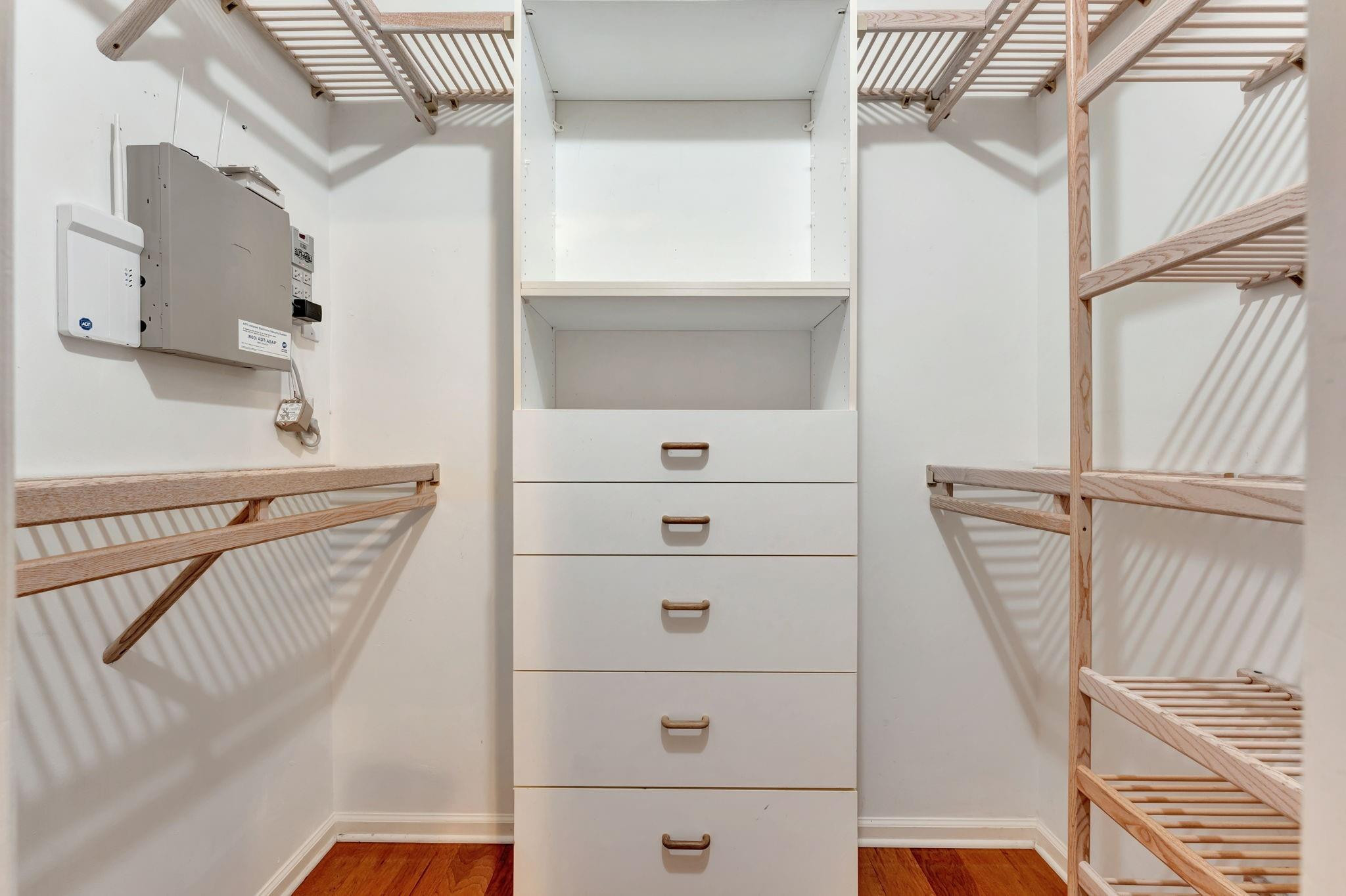 WINDMILL RANCH ESTATES - Residential Lease