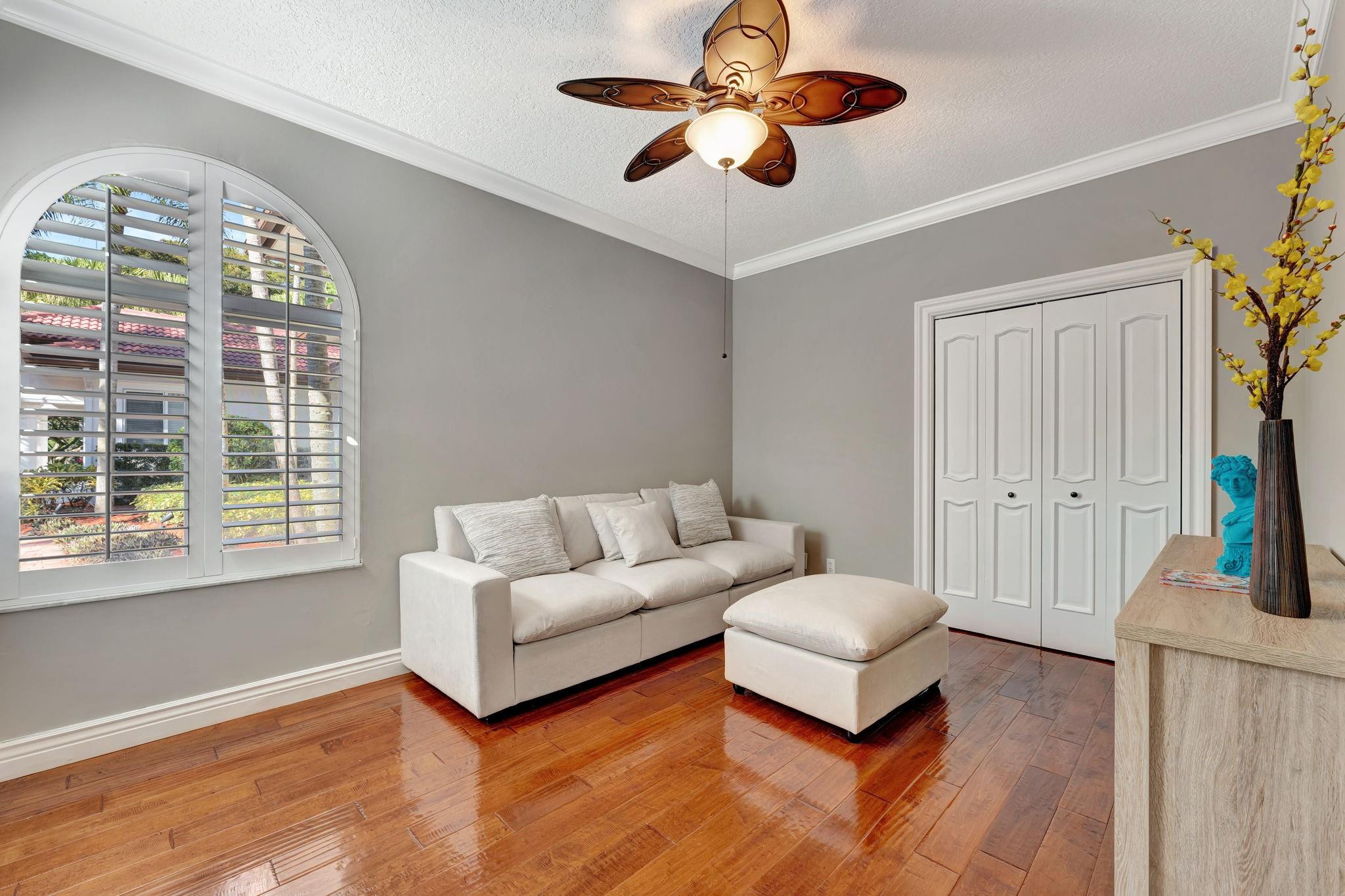 WINDMILL RANCH ESTATES - Residential Lease