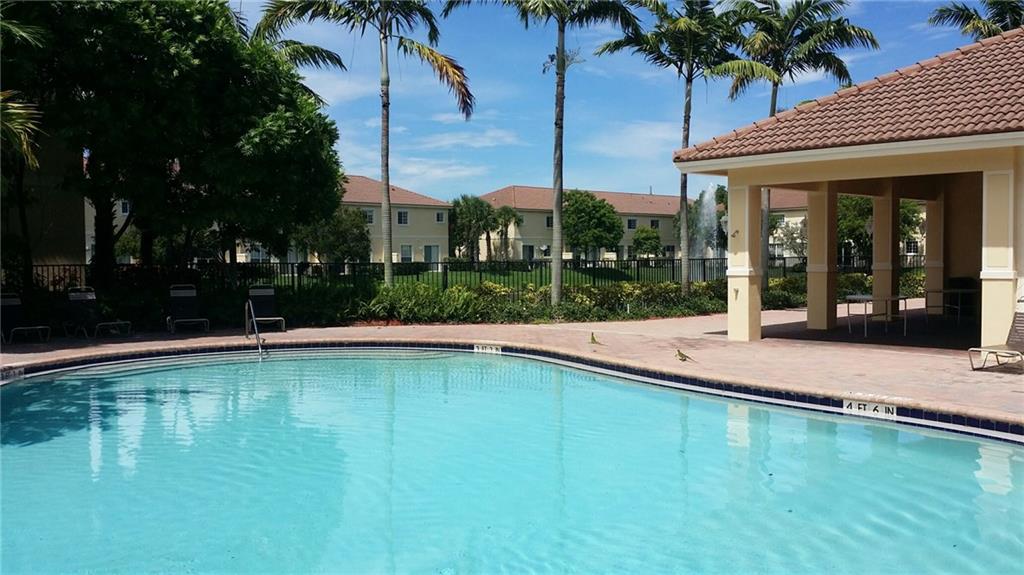 The Isles at Oakland Park - Residential