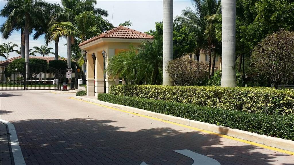 The Isles at Oakland Park - Residential