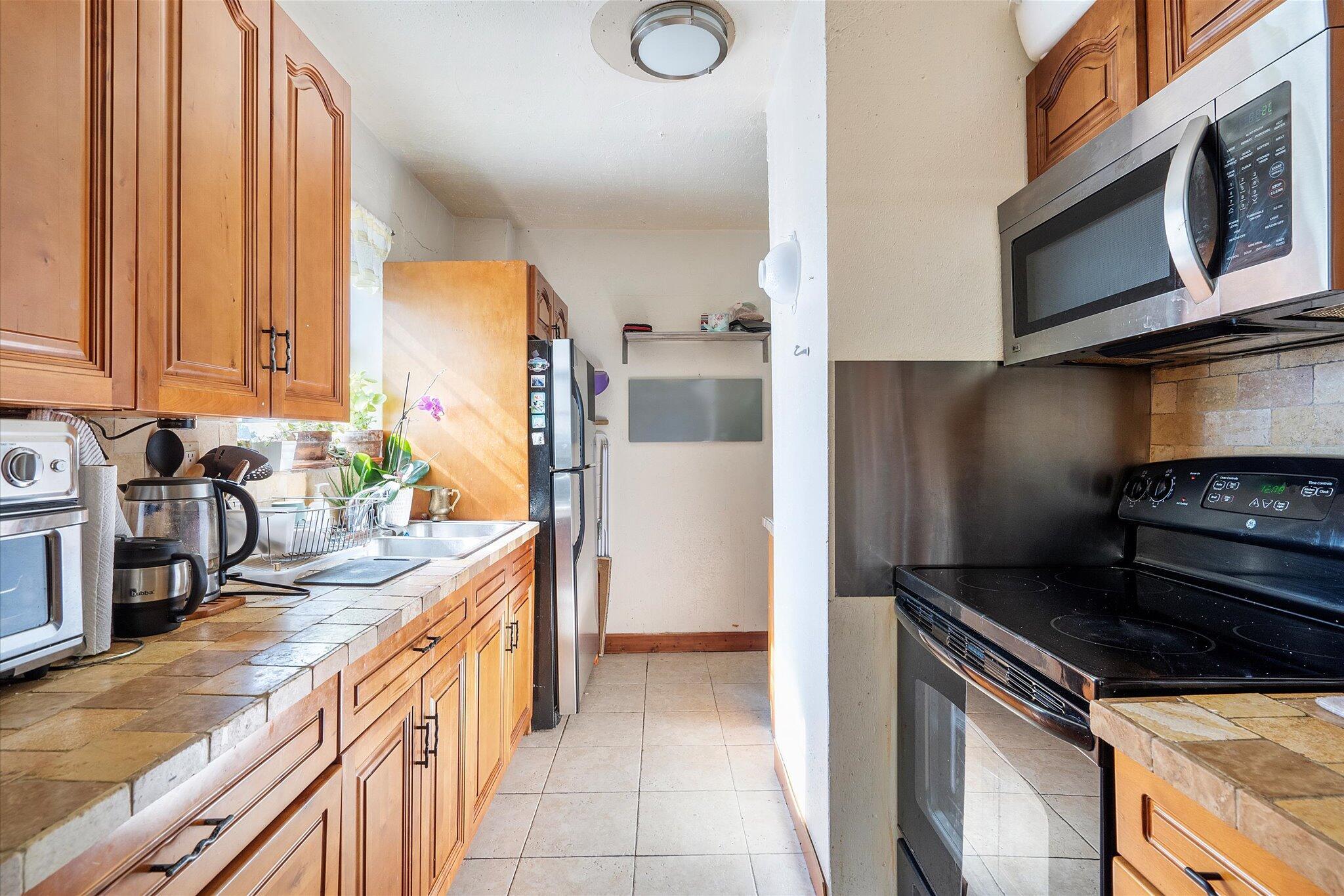 714 NE 10th Street 205