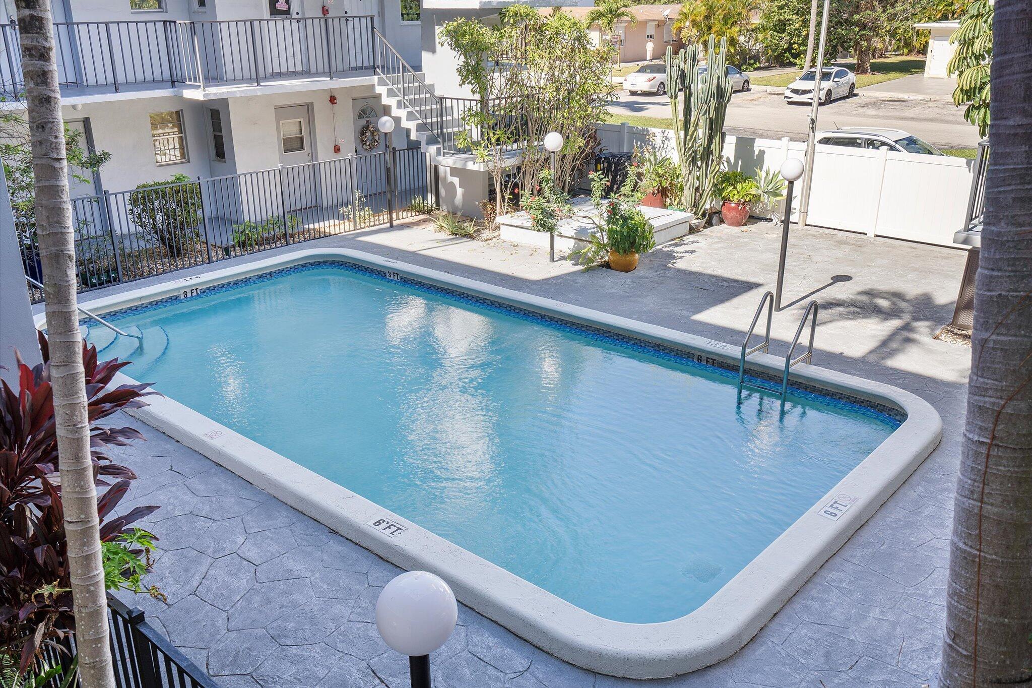 CASA BONA CONDO - Residential