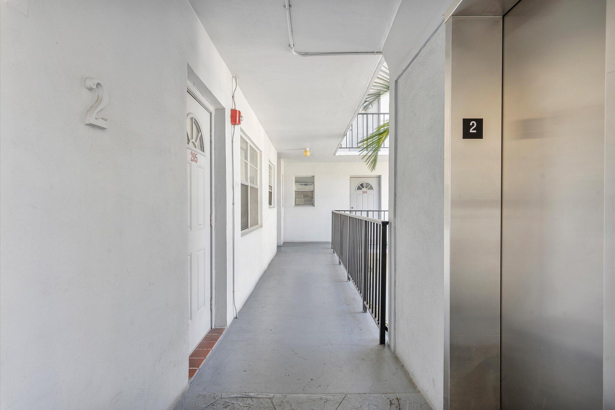 CASA BONA CONDO - Residential