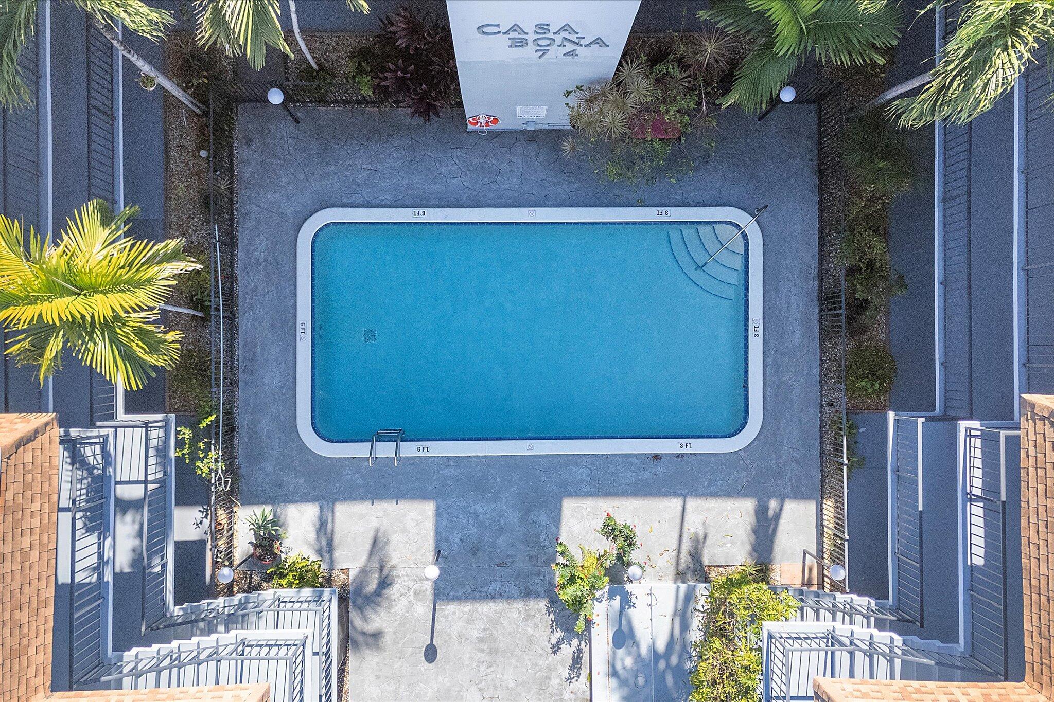 CASA BONA CONDO - Residential