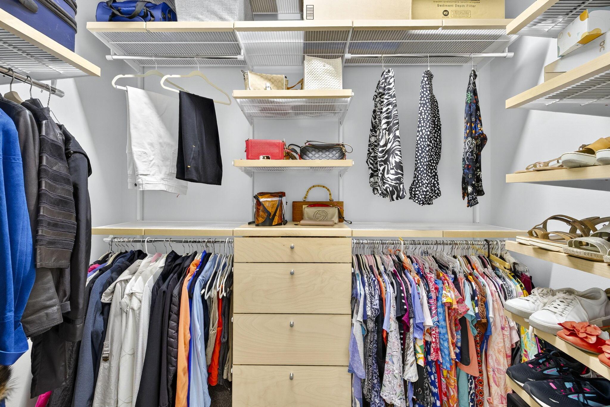 VALENCIA SOUND - Residential