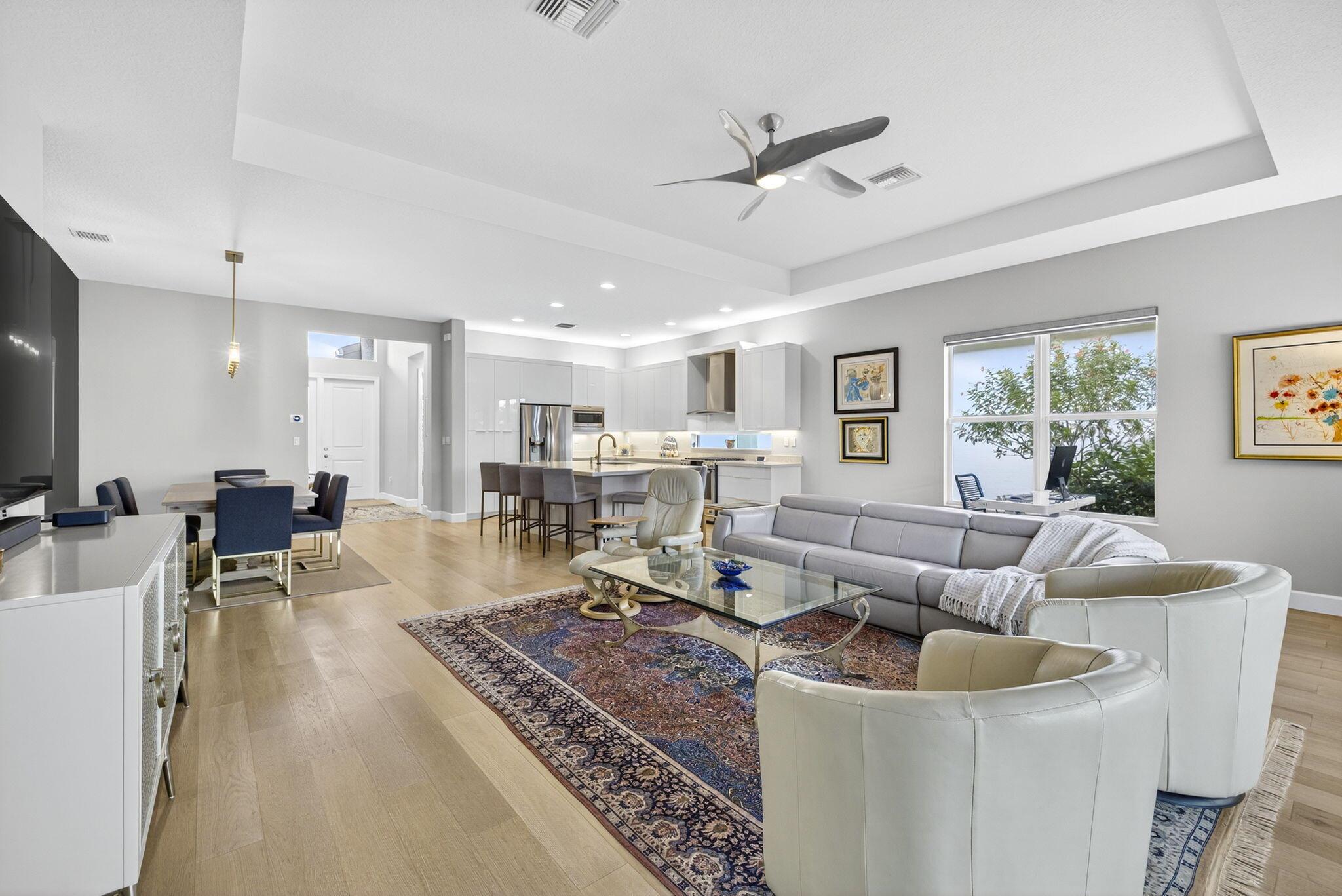 VALENCIA SOUND - Residential