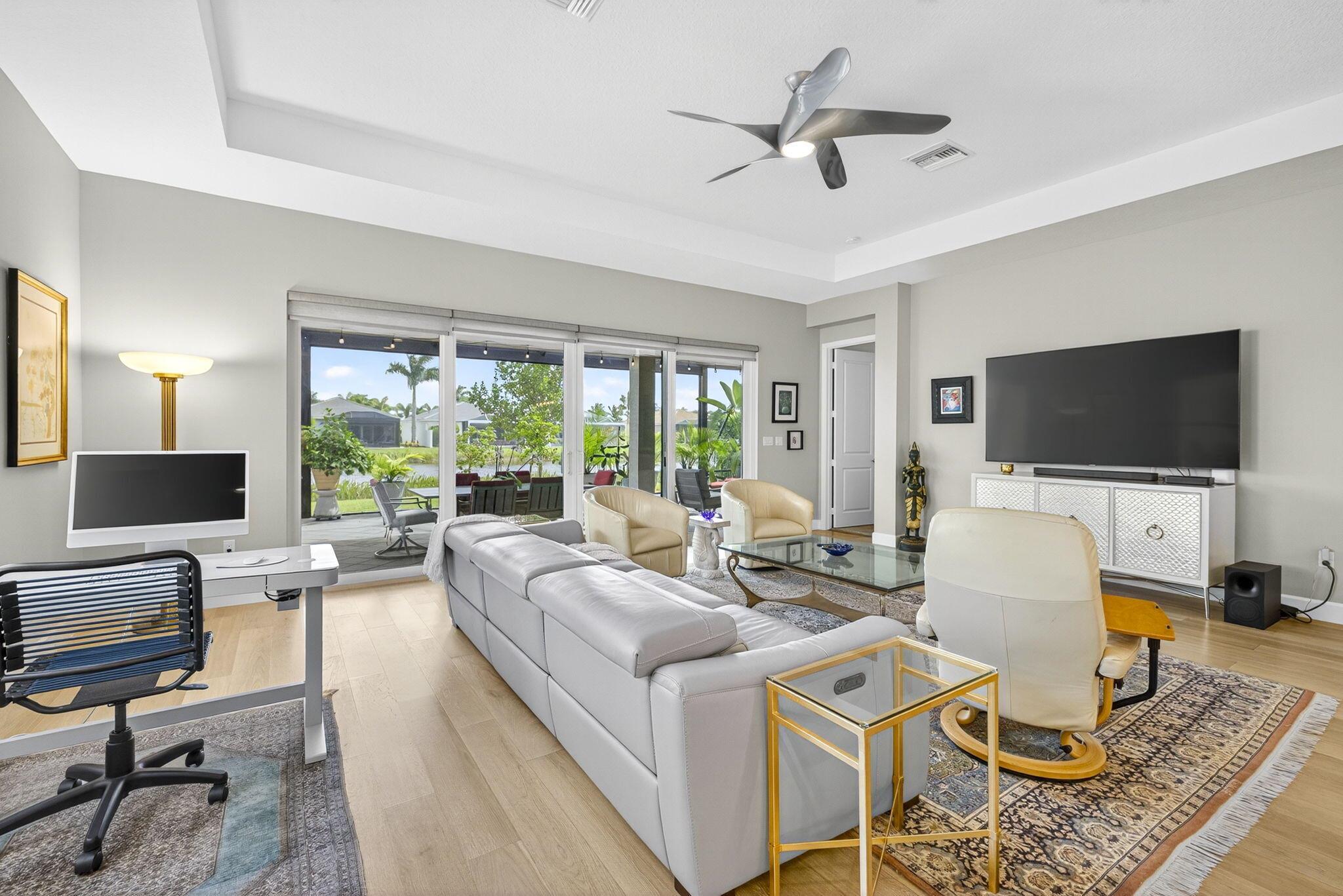 VALENCIA SOUND - Residential