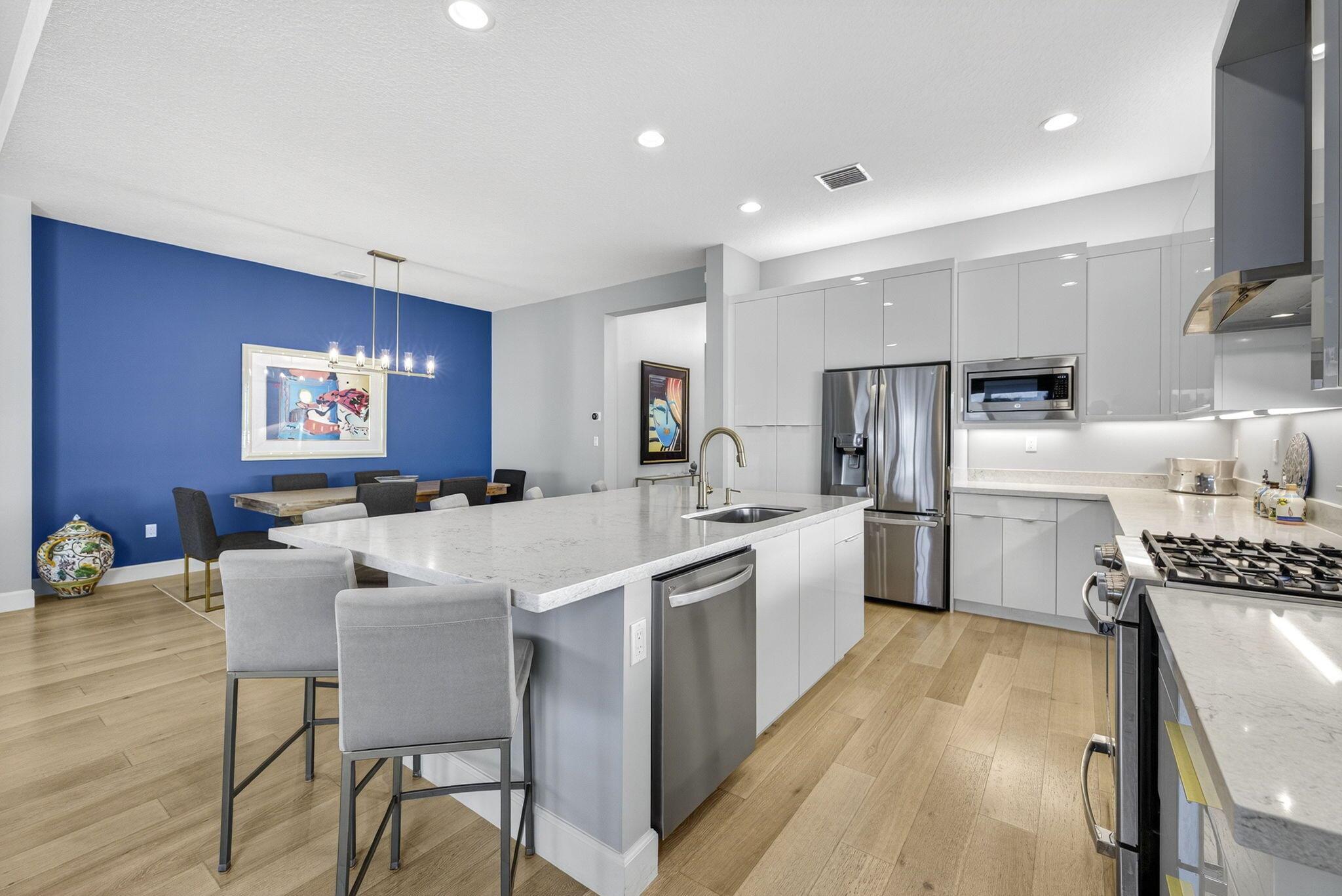 VALENCIA SOUND - Residential