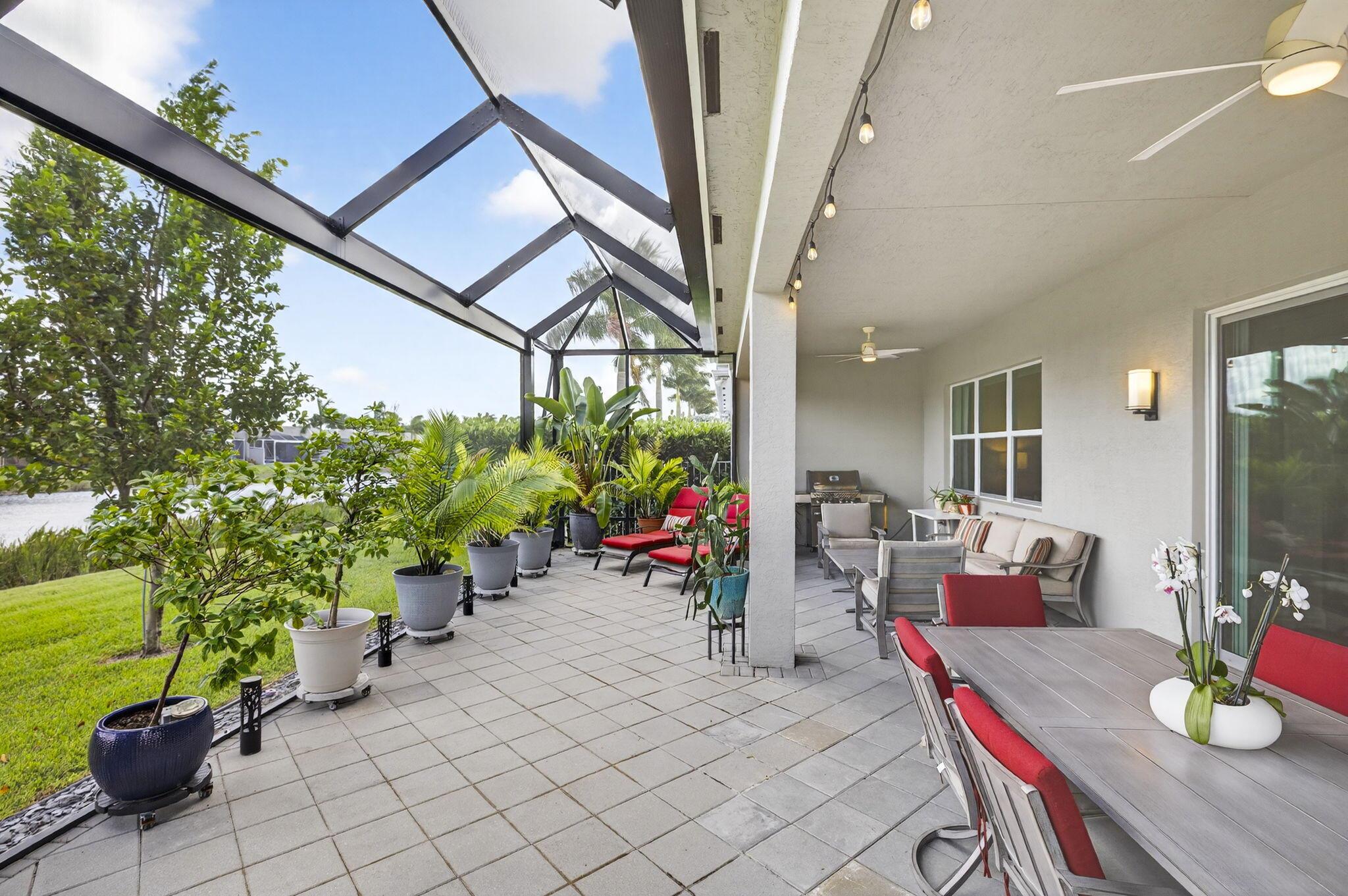 VALENCIA SOUND - Residential