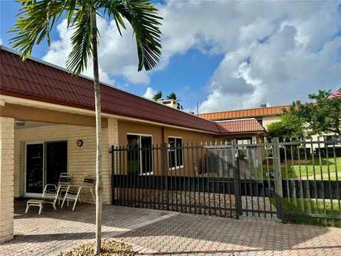 A home in Wilton Manors