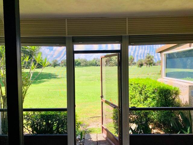 FOUNTAINS OF PALM BEACH CONDO 4 - Residential