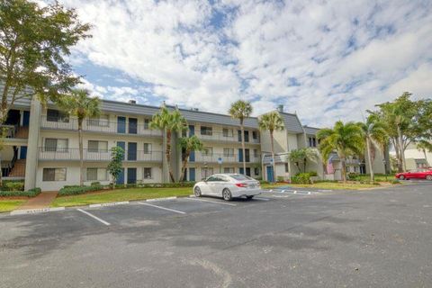 Photo of 4801 Esedra Court #108, Lake Worth, FL 33467 (MLS # R11156557)