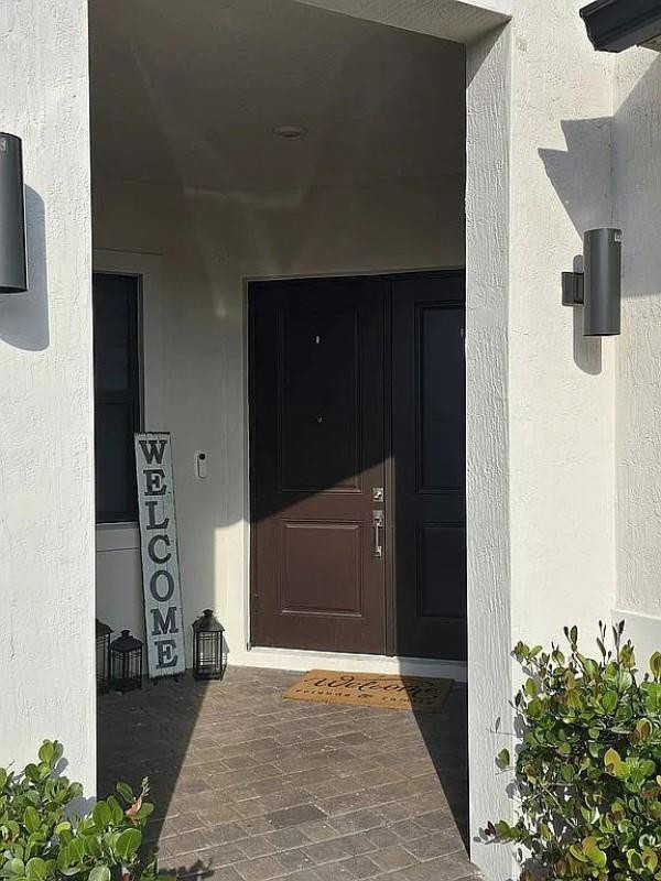 4366 SW 174th Avenue