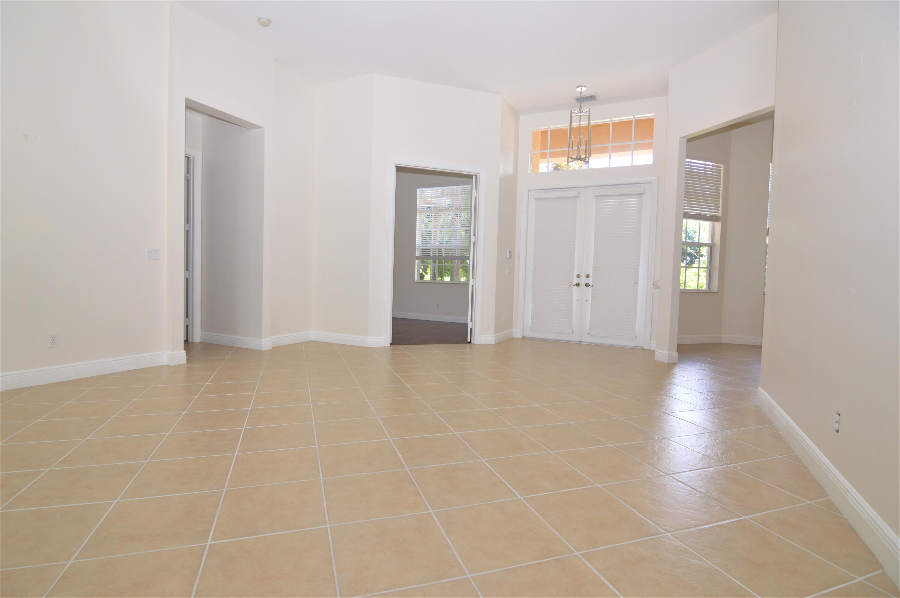 BRIARCLIFF AT PGA VILLAGE - Residential Lease