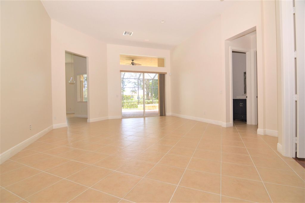 Photo of 9421 Briarcliff Trace, Port Saint Lucie, FL 34986 (MLS # R11160012)