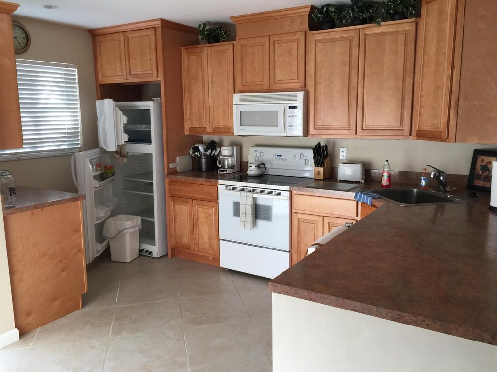 Photo of 1225 Carlton Court #102, Fort Pierce, FL 34949 (MLS # R10942162)