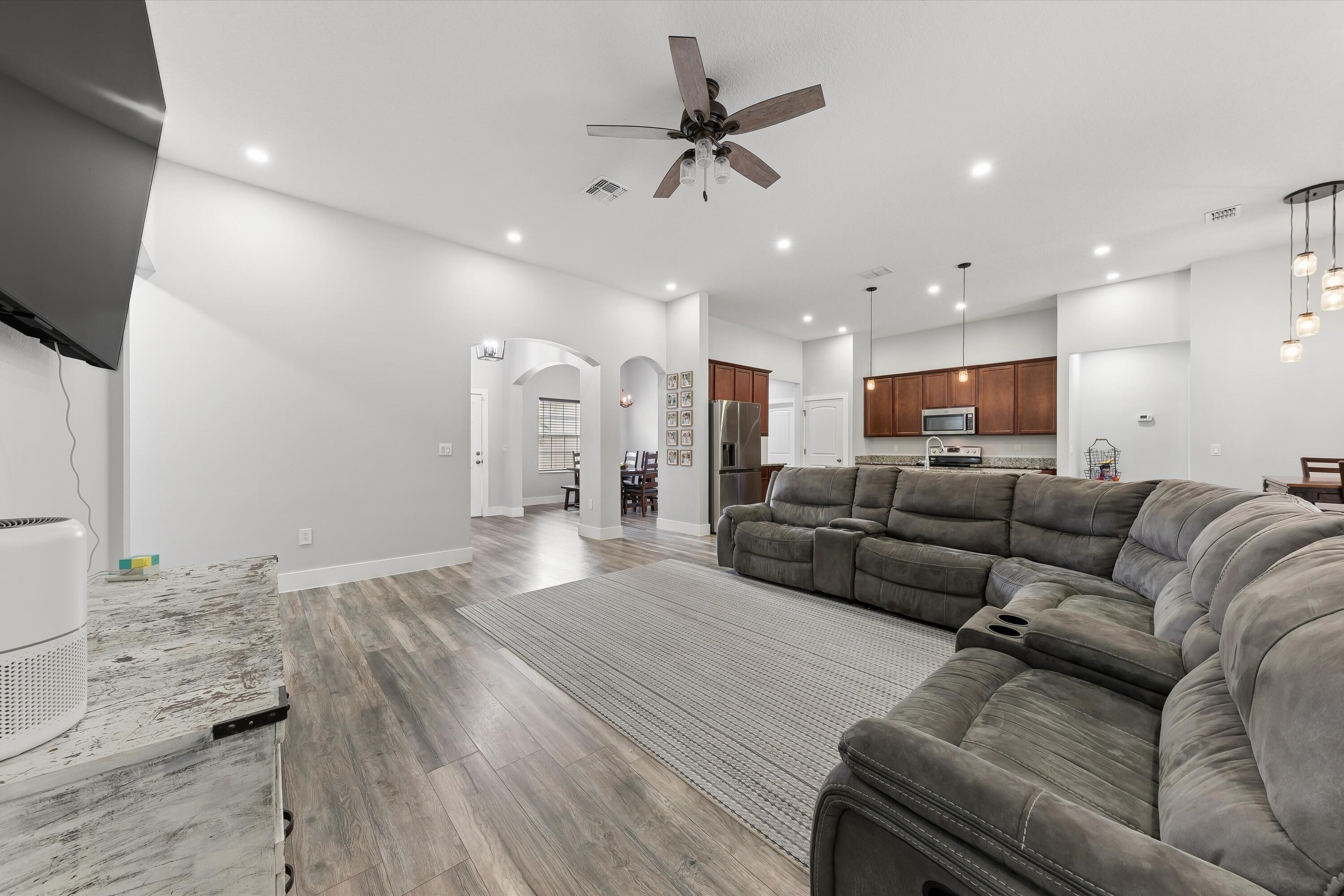 PORT ST LUCIE SECTION 47 - Residential